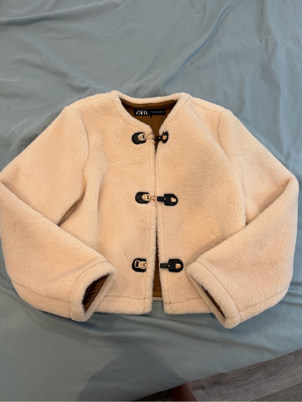Zara Cream Faux Shearling Toggle Jacket